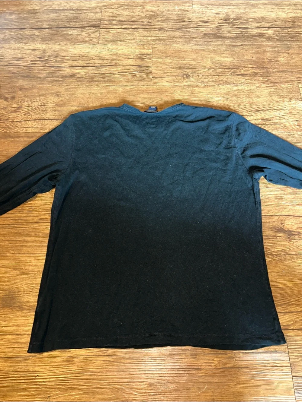 Banana Republic Men's Black Long-Sleeve Crewneck Tee